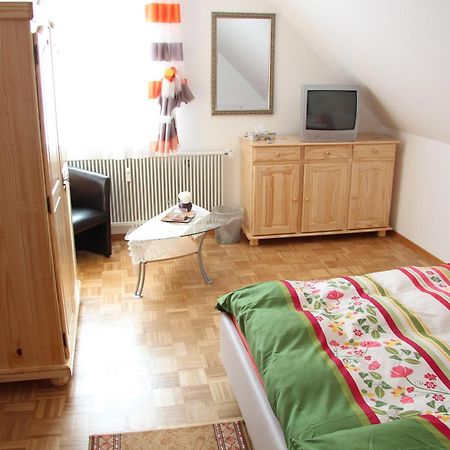 Hotel am Schloss Neuenstein Zimmer foto