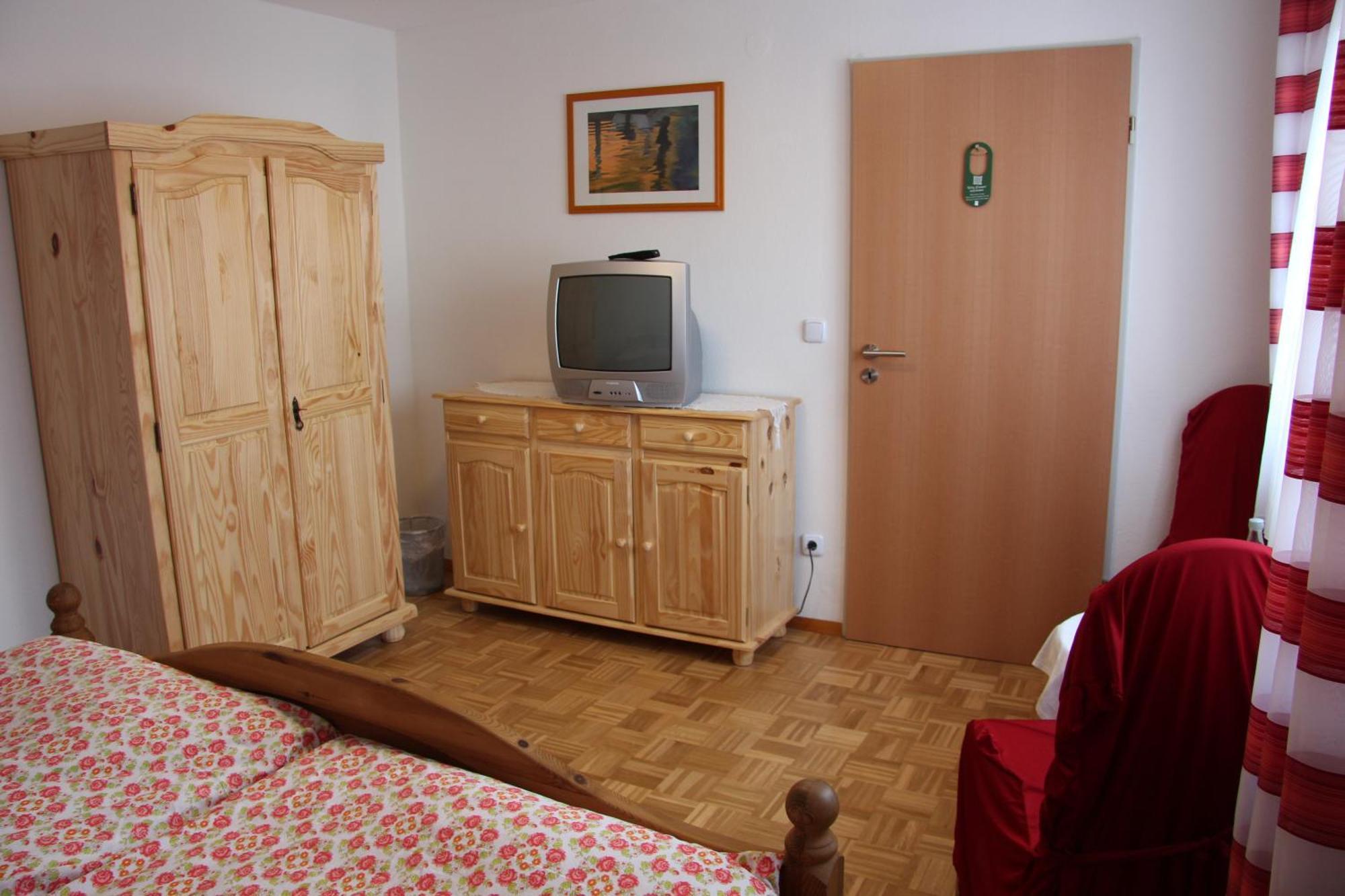 Hotel am Schloss Neuenstein Zimmer foto
